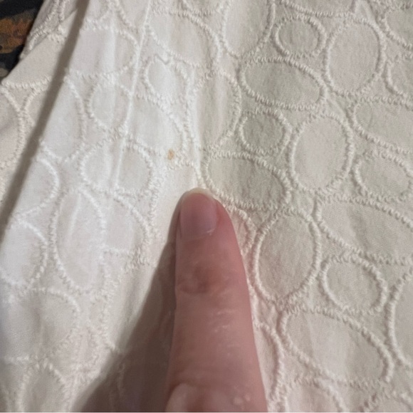 White dress - Picture 4 of 5